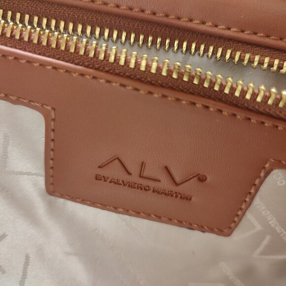 Alviero Martini handbag Passport edition - Picture 2 of 8